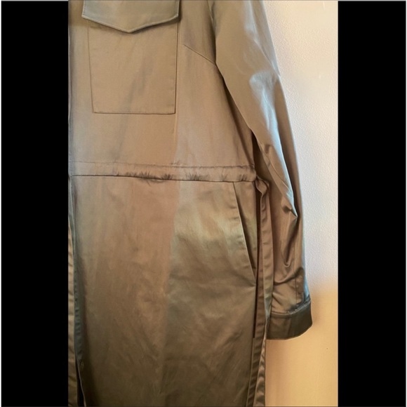 Knee-length Green dress in a woven cotton blend with a sheen. - Picture 7 of 10